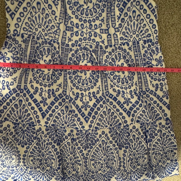 Lilly Pulitzer Blue and White Embroidered Dress Size 8 - Picture 5 of 6